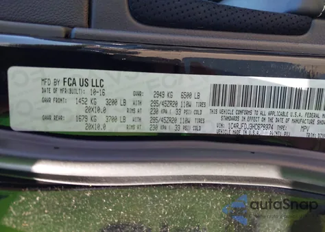 2017 Jeep Grand Cherokee Srt 4X4 z USA, uszkodzony, nr VIN 1C4RJFDJ3HC678374